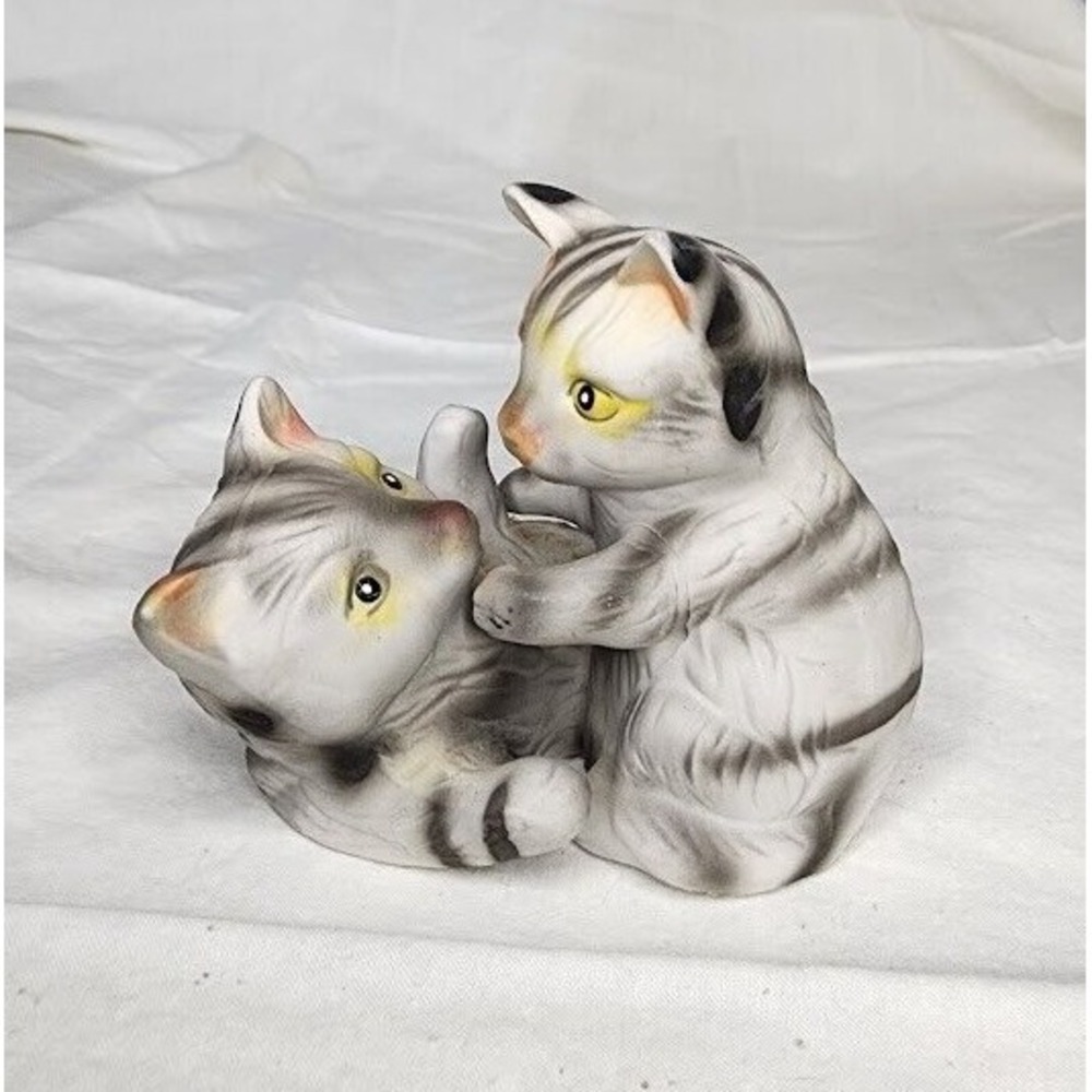 Vintage Artmark Grey Black Striped Tabby Cats Playing Figurine Porcelain